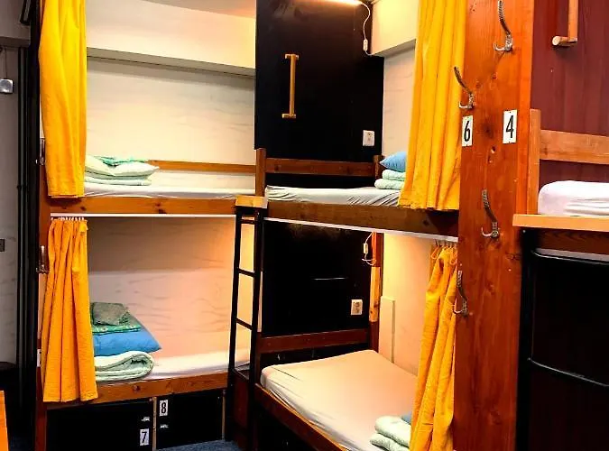 Klondike Hostel *